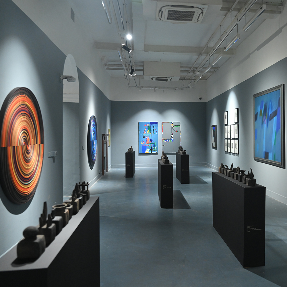 Shared Worlds - 15 years of Exhibit320 