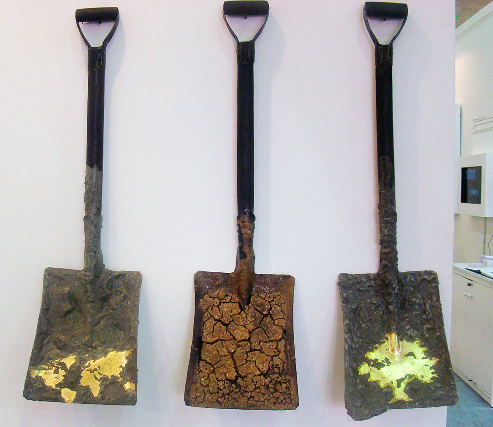 <Triptych '+&-', 2012